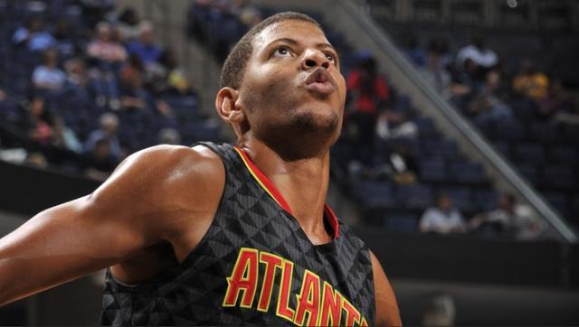 开云体育网页版-埃迪-塔瓦雷斯：佛得角历史上首位NBA球员 仅用8年打入NBA